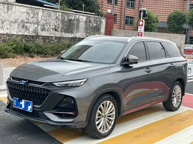 Changan Oshan X7 PLUS 2022 1.5T Blue Whale Edition Auto Executive