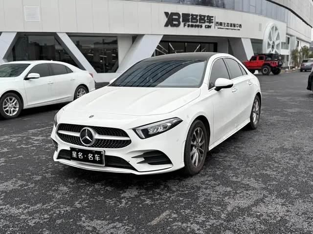 Mercedes-Benz A-Class 2022 A 200 L Sport Sedan Dynamic