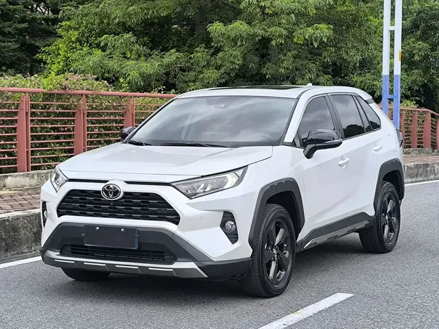 Toyota RAV4 Rongfang 2022 2.0L CVT 4WD Trend Plus Edition
