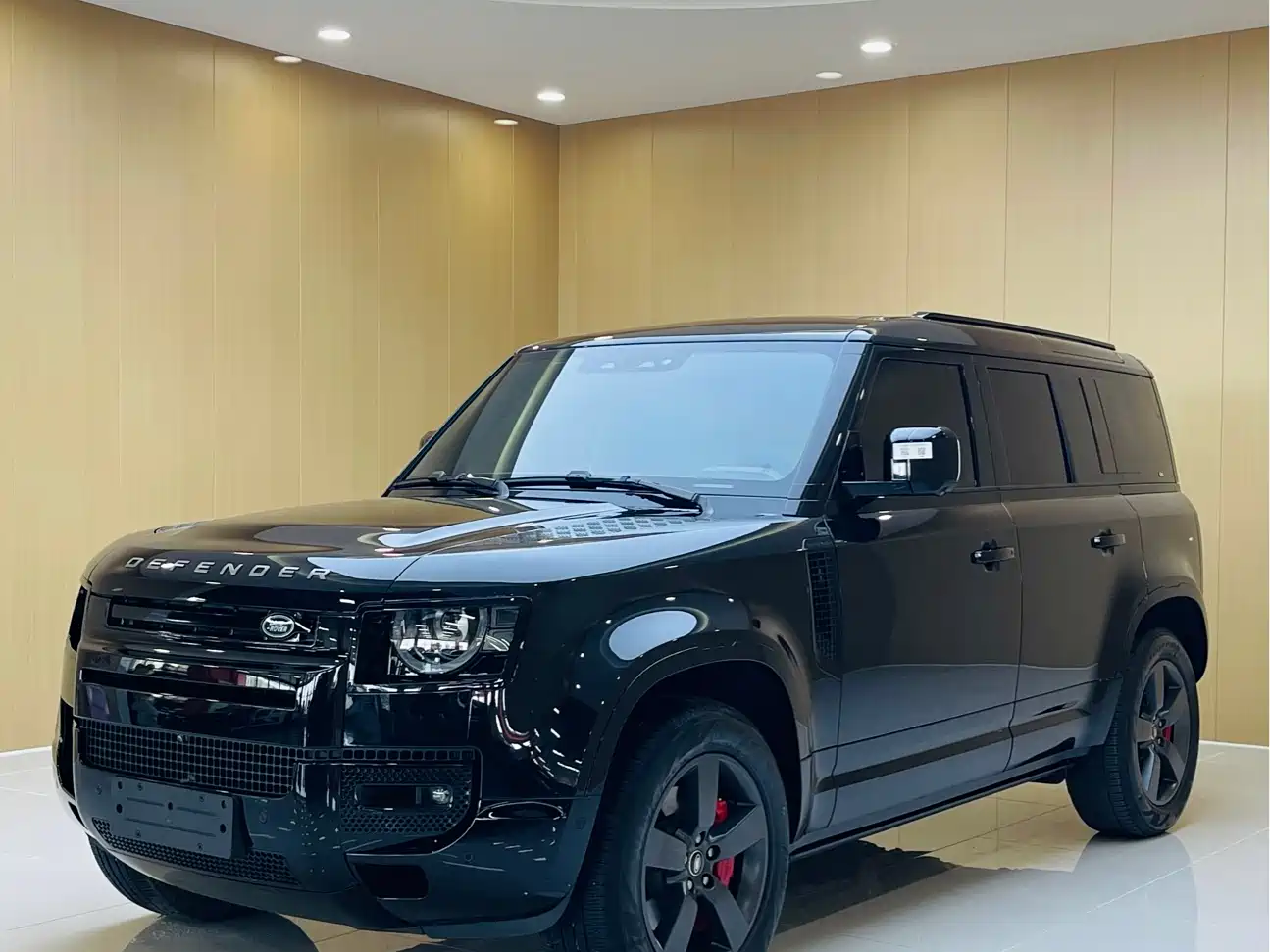 Land Rover Defender 2025 110 3.0T P400 -Dynamic HSE