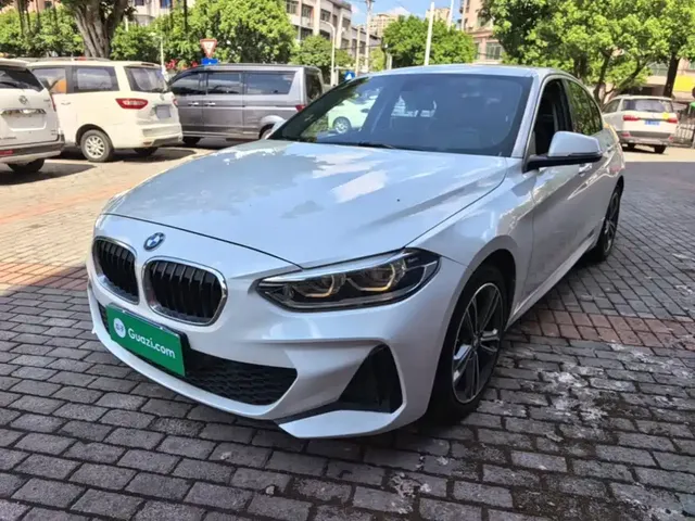 BMW 1 Series 2022 120i M Sport
