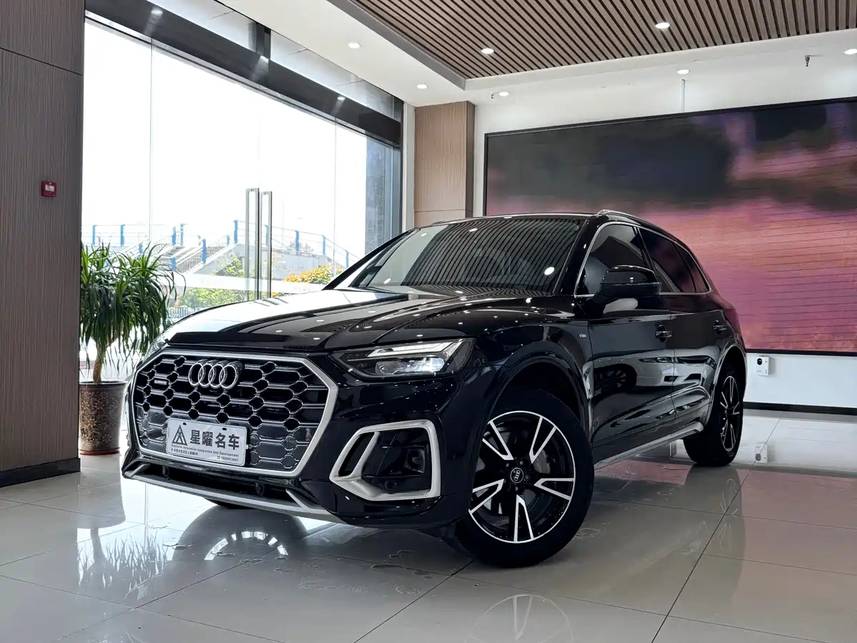 Audi Q5L 2022 40T Fashion Dynamic