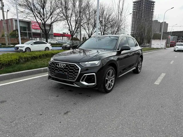 Audi Q5L 2022 45T Luxury Dynamic