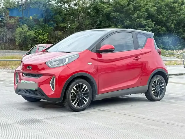 QQ New Energy Little Ant 2022 Sweet Pink Edition Half Sugar Version NCM Lithium 30kW 301km