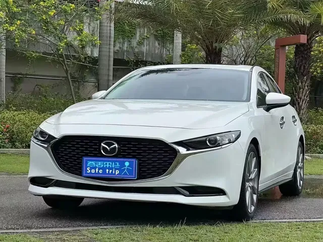 Mazda 3 Axela 2020 2.0L Automatic Zhi Ya Edition