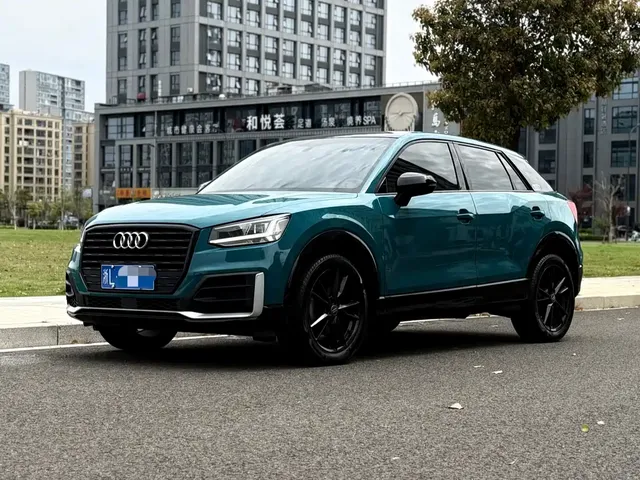 Audi Q2L 2018 35 TFSI Launch Exclusive Edition China VI