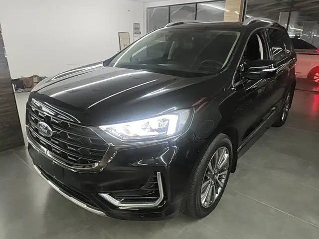 Ford Edge 2021 PLUS EcoBoost 245 FWD Luxury Sharp 7-seater