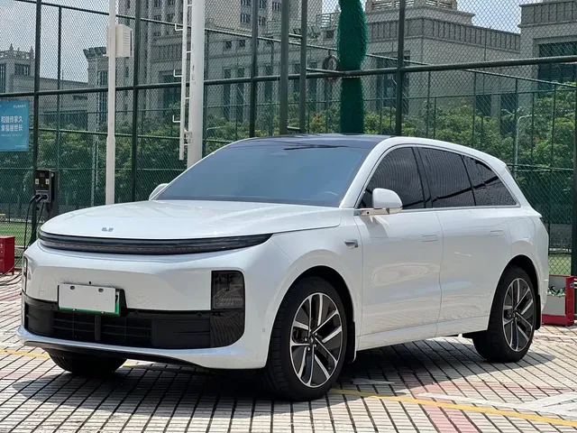Li Auto L6 2024 Pro