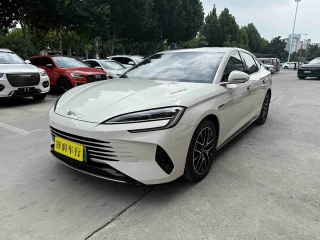 BYD Seal 2024 Glory Edition DM-i 1.5L 121km Prestige