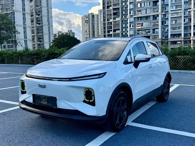 Geely Geometry E Firefly 2023 401KM Linglong Tiger 5-Seater