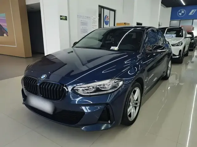 BMW 1 Series 2021 Facelift 120i M Sport Shadow Edition
