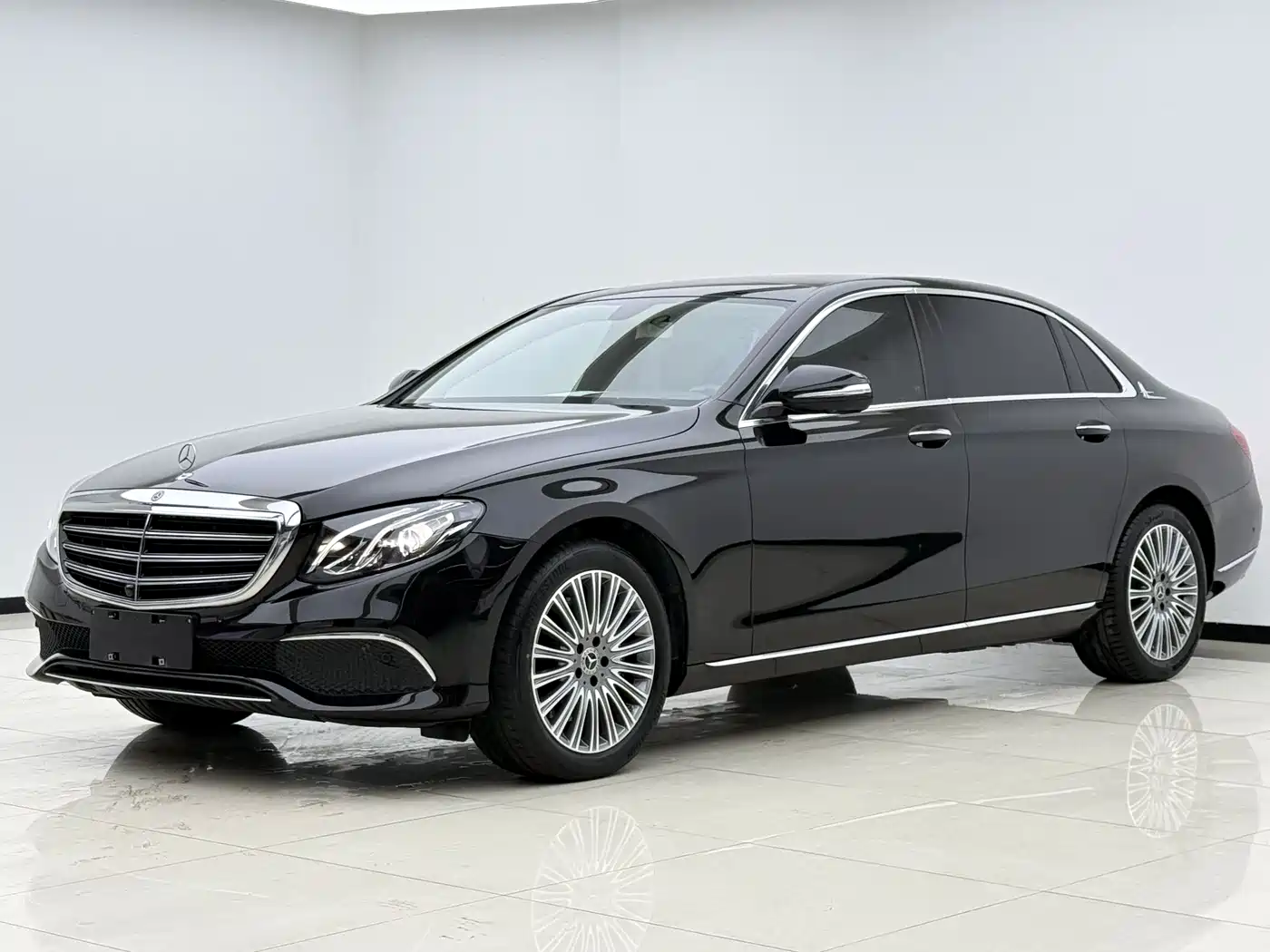 Mercedes-Benz E-Class 2020 E 300 L Luxury Model
