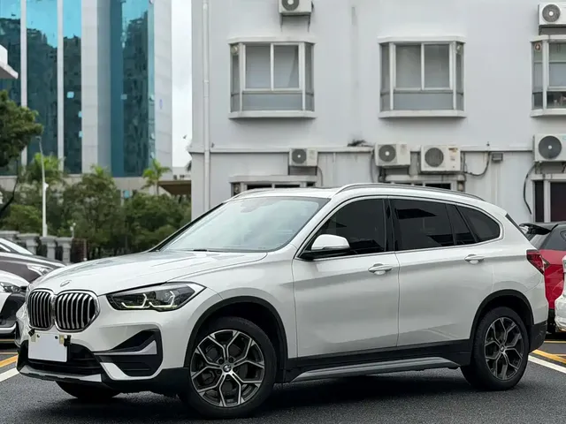 BMW X1 2022 sDrive25Li Leading