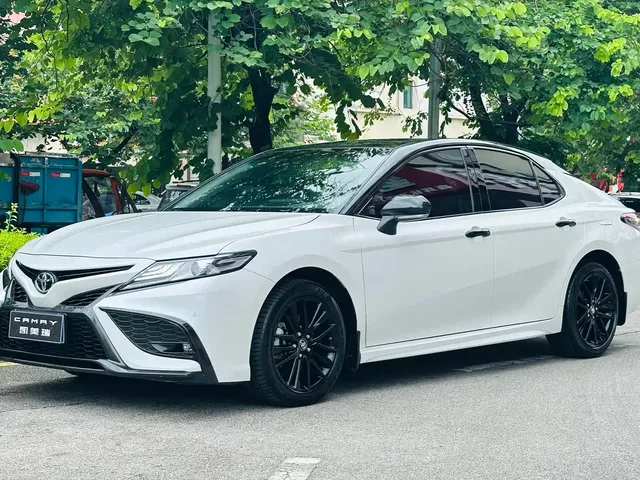 Toyota Camry 2023 2.5S Knight Edition