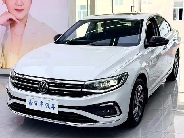 Volkswagen Bora 2023 200TSI DSG Smart Edition