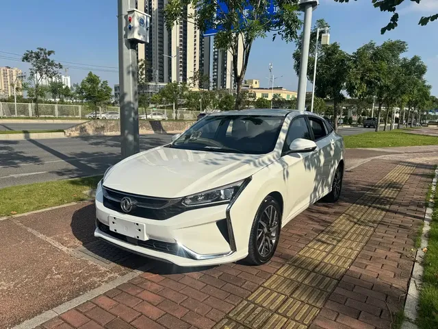 Dongfeng Aeolus Yixuan 2020 230T Auto Dazzling Night Knight Edition