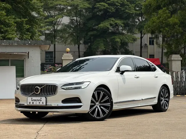 Volvo S90 2024 B5 Inscription Luxury Edition