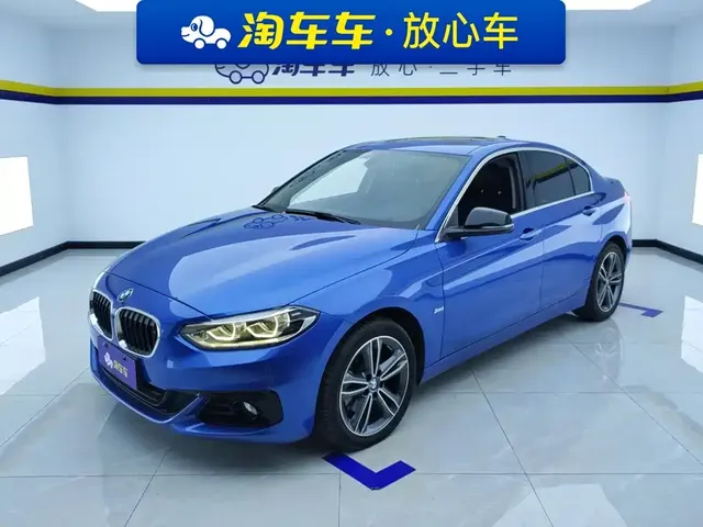 BMW 1 Series 2018 118i Sport Edition
