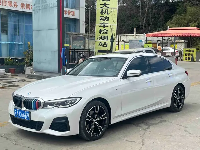 BMW 3 Series 2022 325i M Sport Package