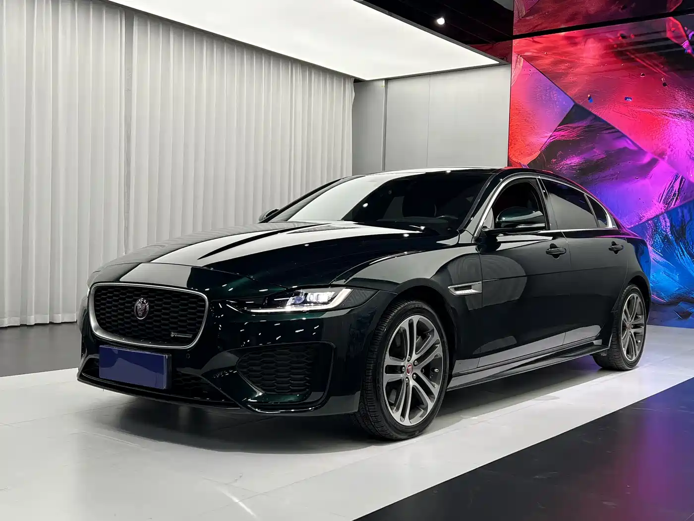 Jaguar XEL 2023 2.0T 250PS R-DYNAMIC S Progressive Sport