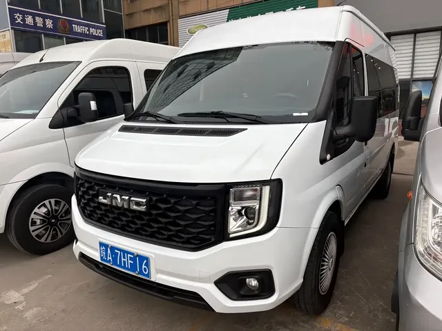 Jiangling JMC Fushun 2023 2.0T Manual Short Wheelbase Medium Roof Commercial Multi-Purpose Vehicle 6-Seater