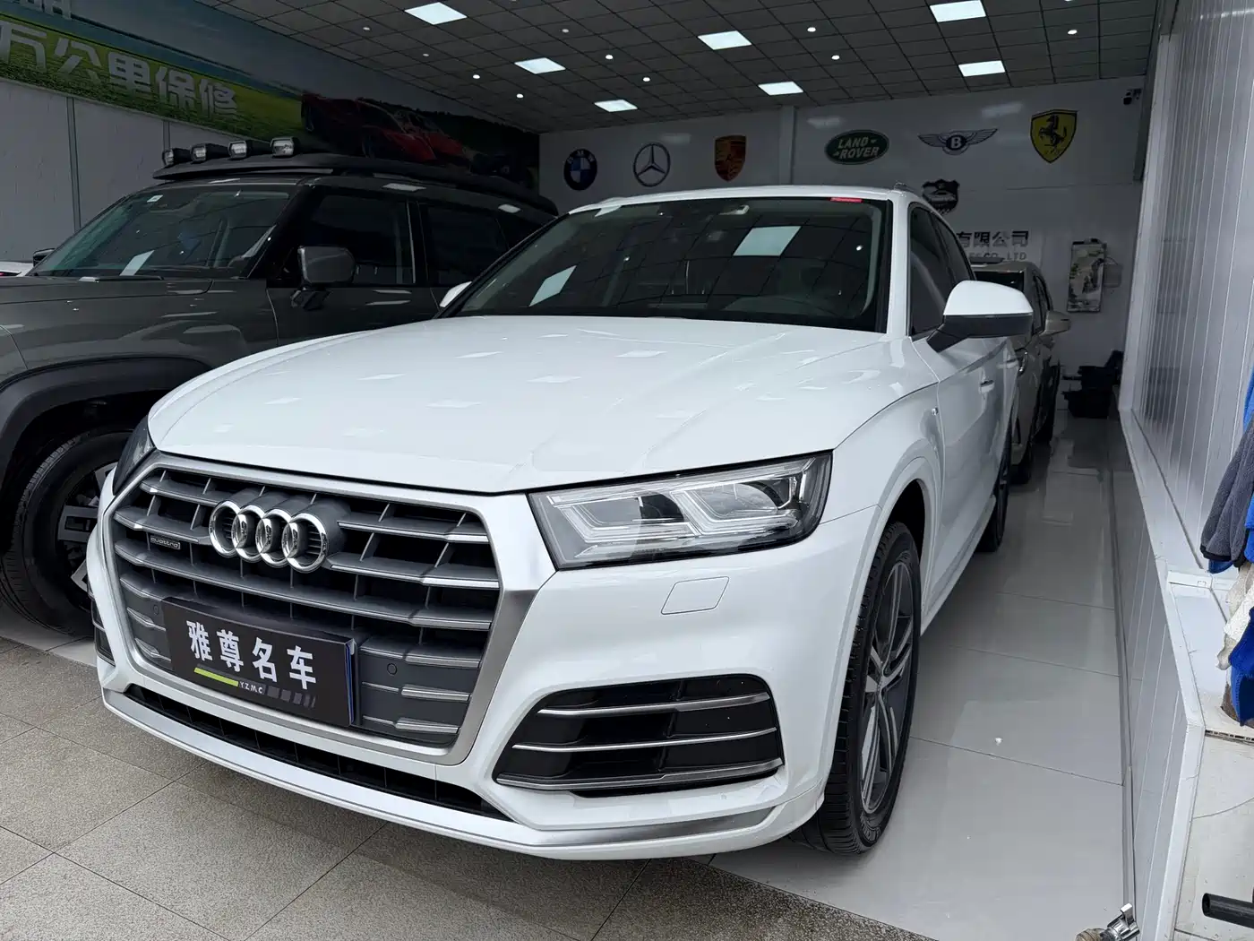 Audi Q5L 2020 40 TFSI Prestige Fashion