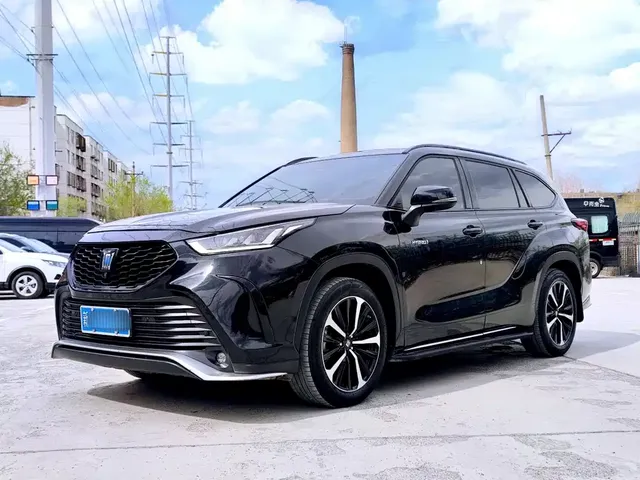 Toyota Crown Kluger 2023 2.5L HEV AWD Premium Edition