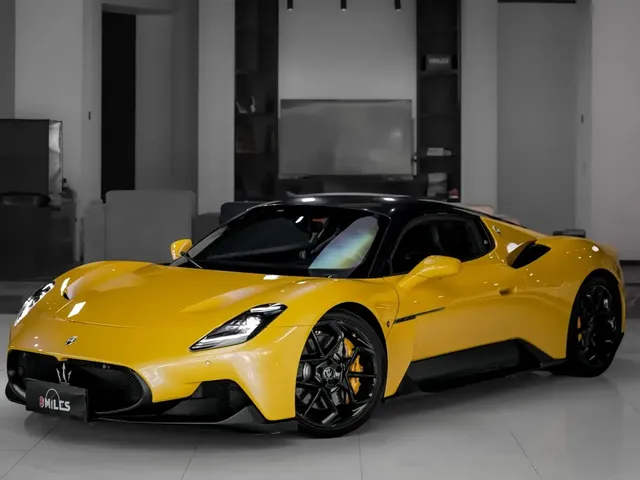 Maserati MC20 2023 3.0T Standard Edition