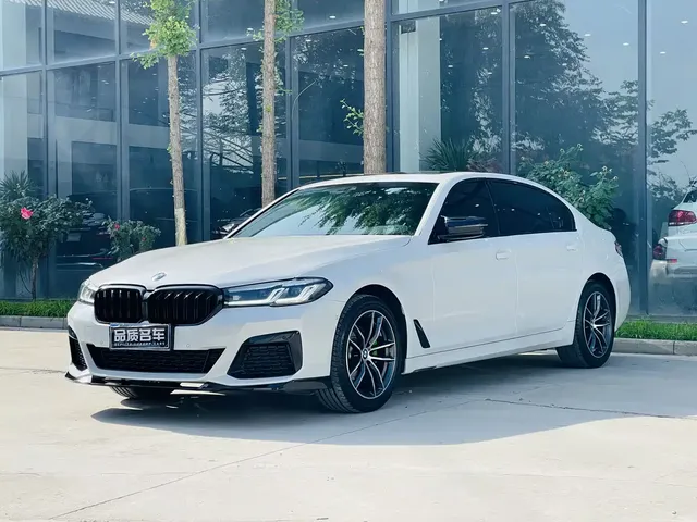 BMW 5 Series 2022 Model Second Facelift 525Li Luxury Package