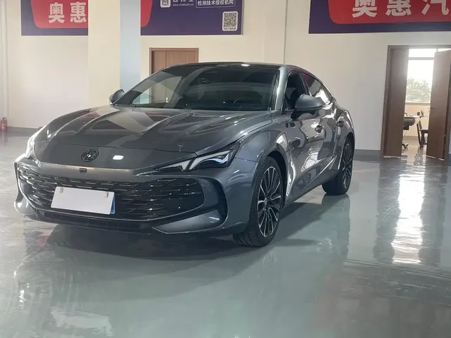 MG 7 2023 2.0T Automatic Hunting Beauty Luxury Edition