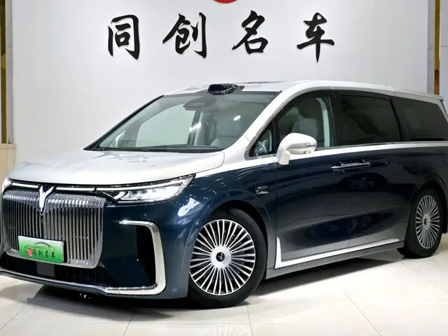 Voyah Auto Voyah Dreamer 2025 PHEV AWD Flagship Qian Kun Edition