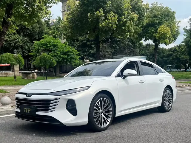 Besturn B70 2024 Model Soaring Dragon Edition 1.5T Pioneer