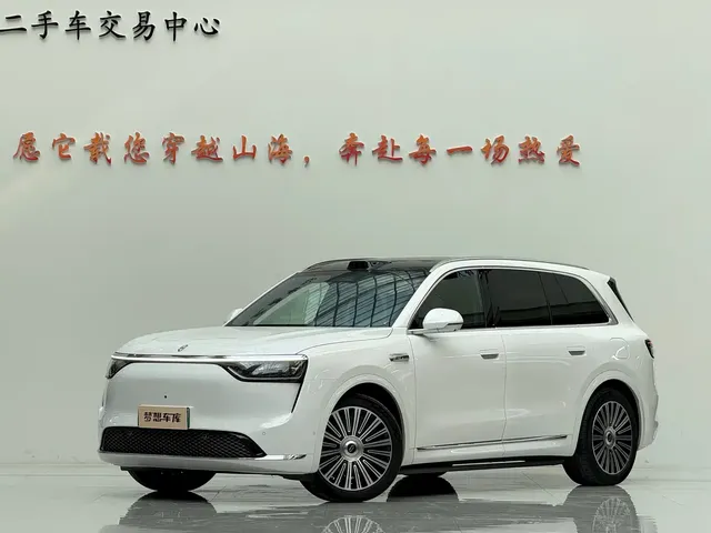 AITO Wenjie AITO M8 2025 Pure Electric Max+ 6-Seater Long Range Version
