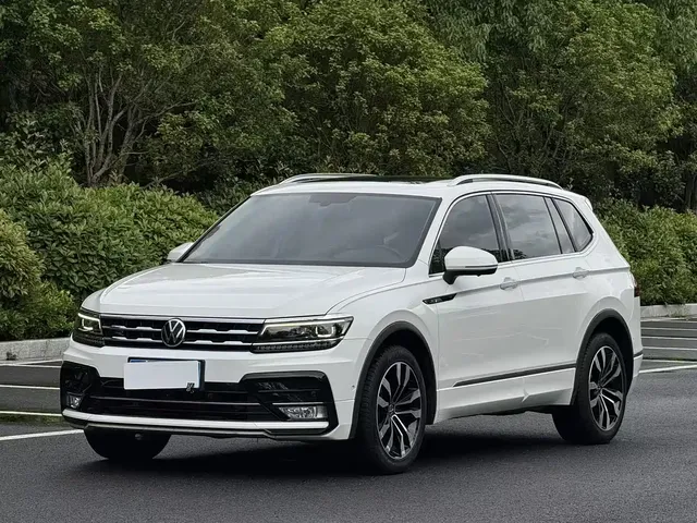 Volkswagen Tiguan L 2021 330TSI Automatic 2WD R-Line Premium