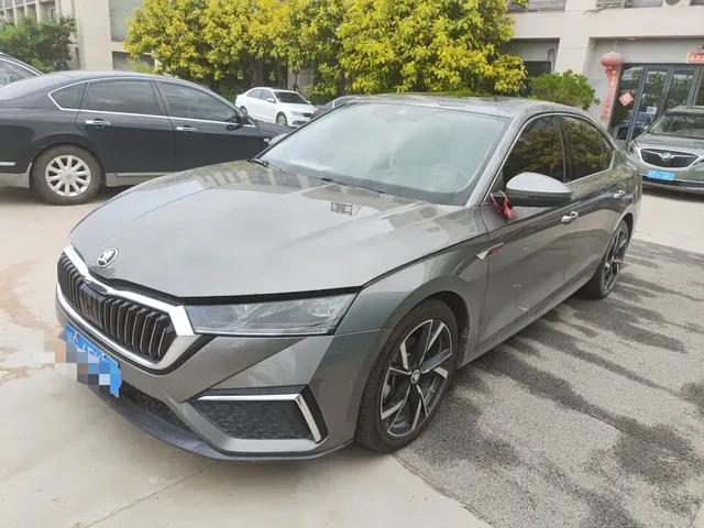 Škoda Octavia 2021 PRO TSI280 DSG Premium Edition