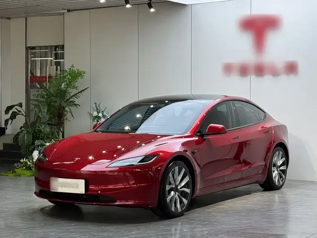 Tesla Model 3 2023 Long Range All-Wheel Drive