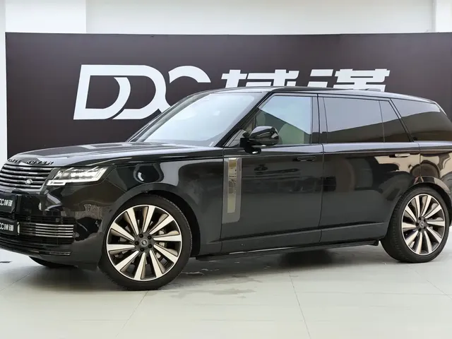 Land Rover Range Rover 2025 3.0 L6 400PS Flourishing Era Extended Wheelbase