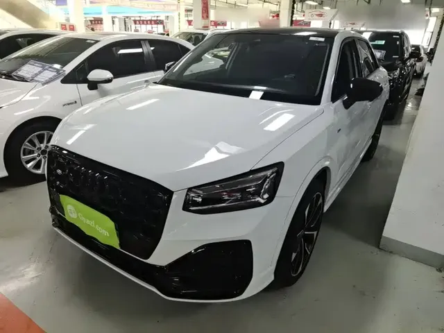 Audi Q2L 2023 35TFSI Luxury Sport