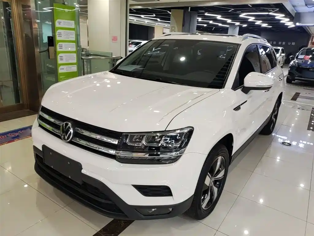 Volkswagen Tharu 2021 Model 280TSI 2WD Comfort Edition