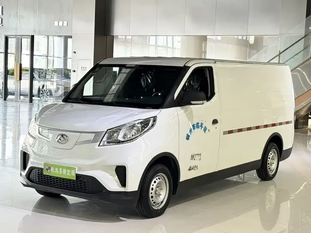 SAIC Maxus EV30 2023 Pure Electric Intelligent Logistics Expert Long Wheelbase CATL