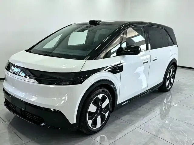 ZEEKR MIX 2025 Smart Driving Edition