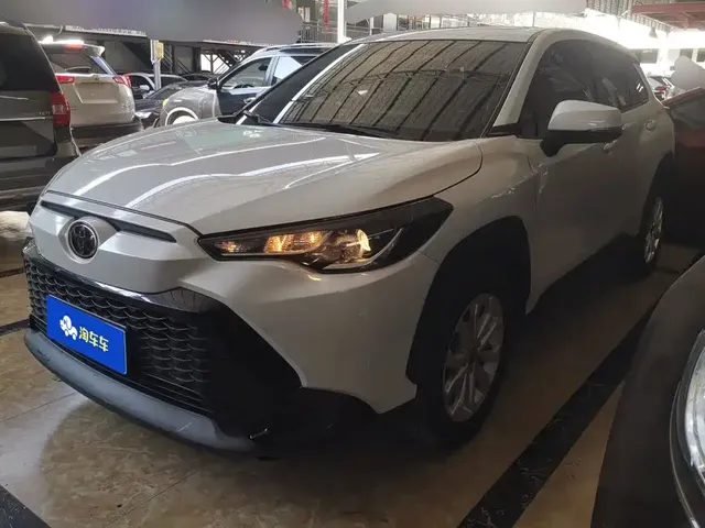 Toyota Frontlander 2023 2.0L CVT Leading Edition