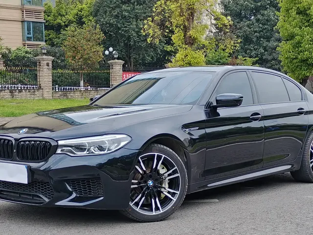 BMW 5 Series 2018 530Li Premium M Sport Package