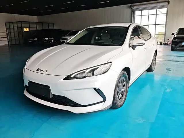 BYD Hai Bao 05 DM-i 2025 DM-i Smart Drive Edition 55KM Luxury