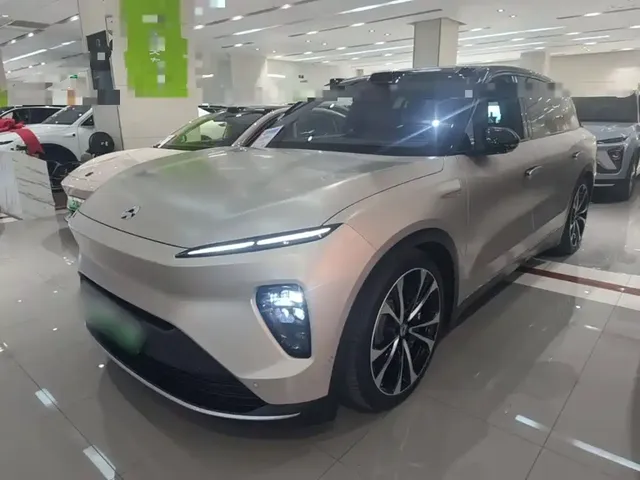 NIO ES8 2024 100kWh Signature Edition