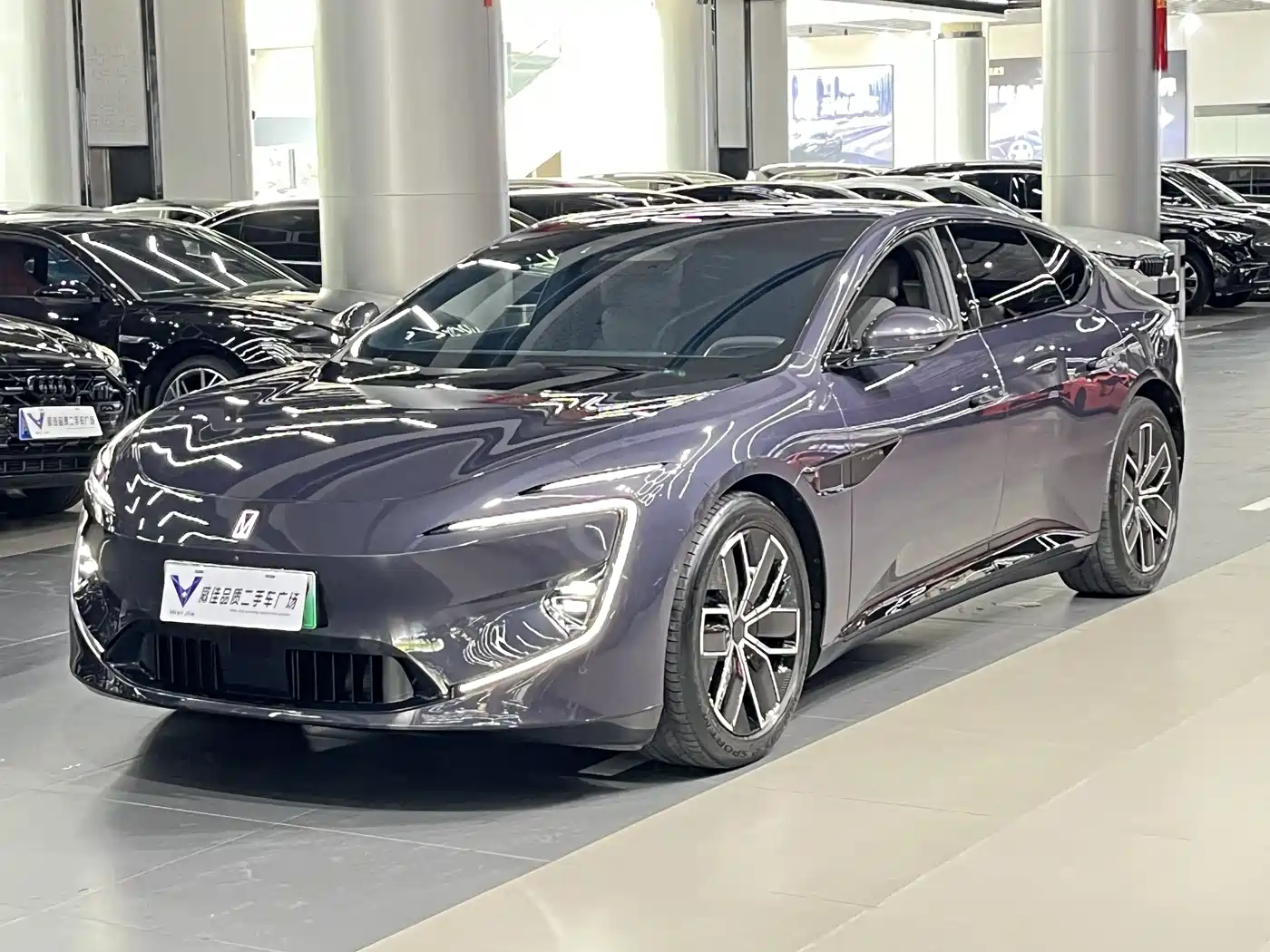 Avatr 12 2024 Facelift 700 Triple Laser RWD Luxury Edition