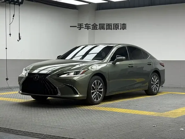 Lexus ES 2022 200 Excellence Edition