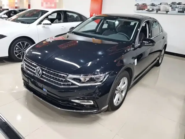 Volkswagen Magotan 2023 2 Million Units Commemorative Edition 280TSI DSG Comfort
