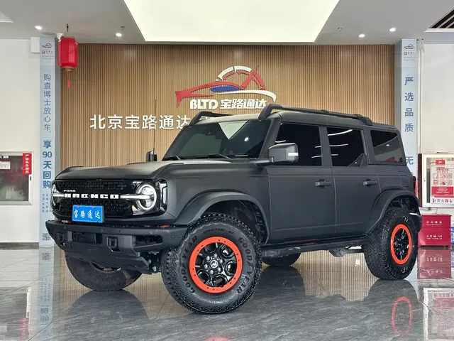 Ford Bronco 2025 2.3T Mega Dune Limited Custom Edition