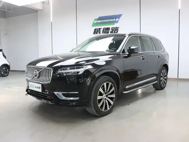 Volvo XC90 2020 Facelift T6 Momentum Luxury 7-Seater